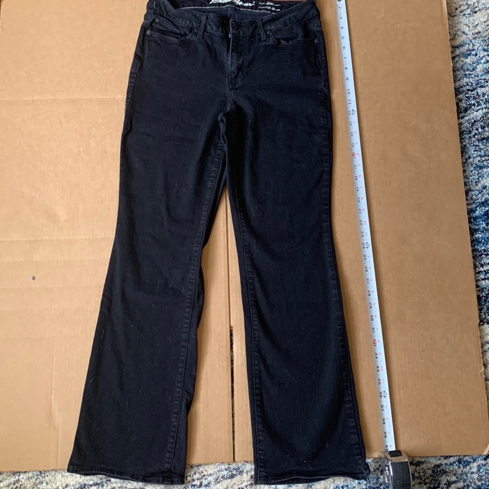 Womens Eddie Bouer black boot cut jeans in size: 10